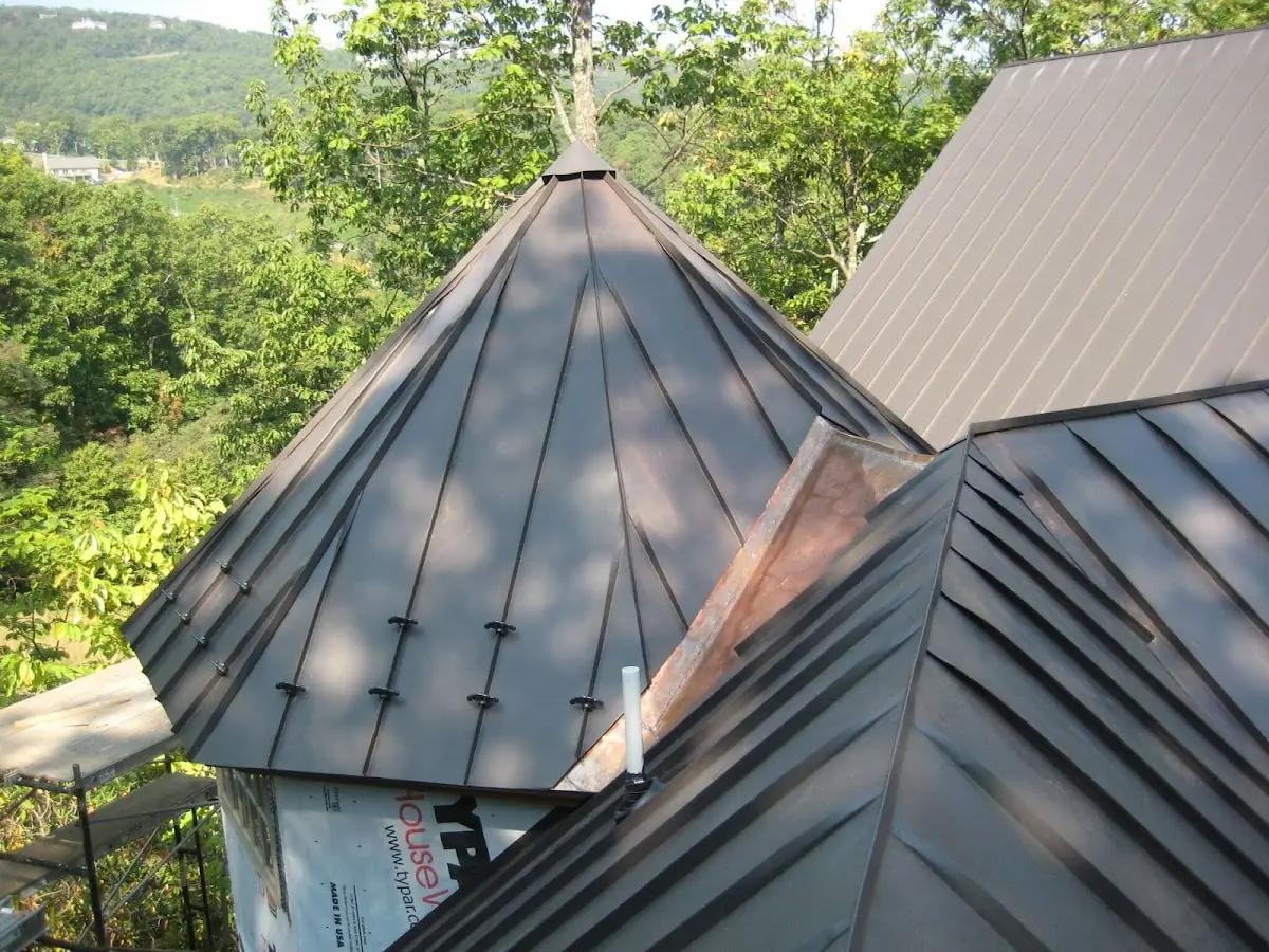 Professional Gutter Cleaning by Craftsman Roofing in Waters Edge